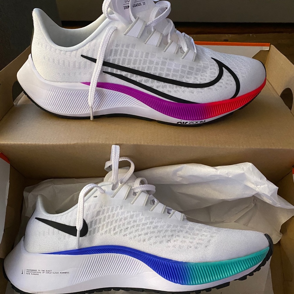 Women’s Nike Air Zoom Pegasus 37 size 7